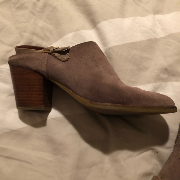 Vintage taupe mules! Made in Spain! - Picture 6 of 7